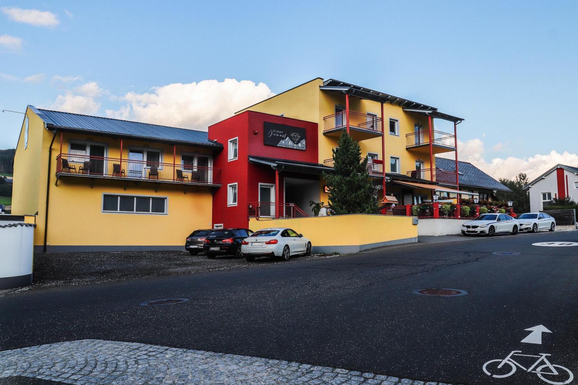 Zirben Diamant Rooms & Dogs Obdach エクステリア 写真